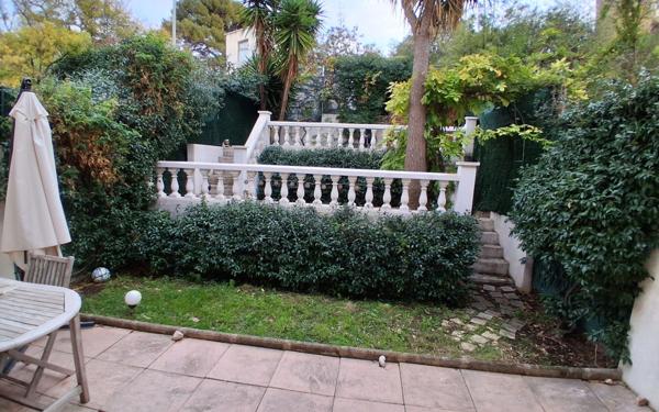 Maison à vendre    3 pièces • 69,50 m2 Marseille 9