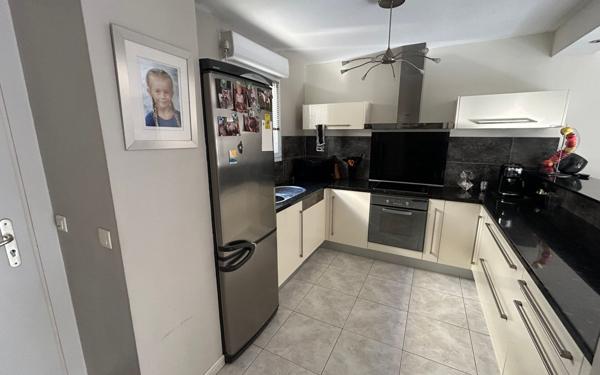 Maison à vendre    3 pièces • 69,50 m2 Marseille 9