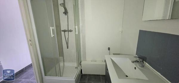 Appartement à louer 1 pièce 32.77m² Laon (02000)