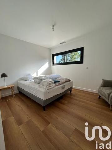 Maison à vendre 10 pièces 203 m² Saint-Julien-en-Born