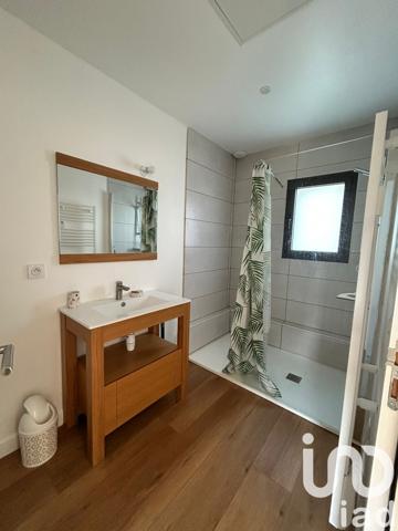 Maison à vendre 10 pièces 203 m² Saint-Julien-en-Born