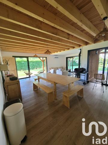 Maison à vendre 10 pièces 203 m² Saint-Julien-en-Born