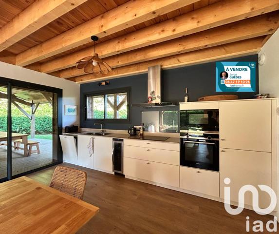 Maison à vendre 10 pièces 203 m² Saint-Julien-en-Born