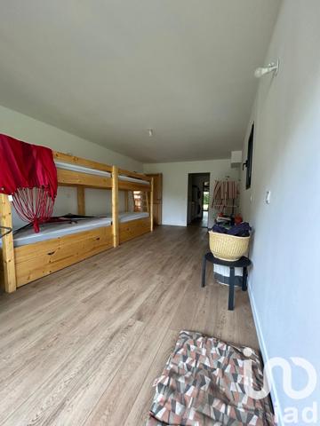 Maison à vendre 10 pièces 203 m² Saint-Julien-en-Born