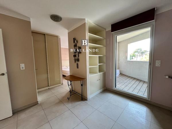 LA BAULE- CENTRE - T3 AVEC TERRASSE, GARAGE ET CAVE, La baule escoublac 44500