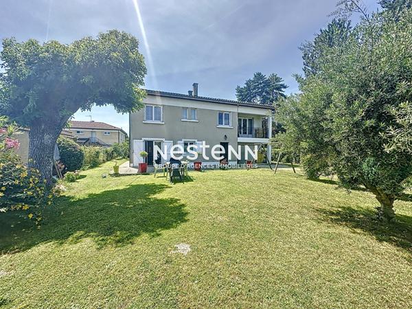 A vendre Maison Masseube 5 pièces136 m2 avec garage et jardin