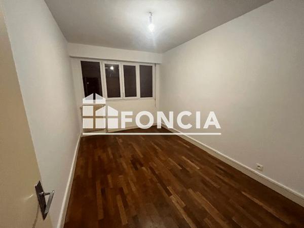 Location Appartement 4 pièces 77.51 m² - 1-9 AV DU GENERAL TEISSIER Charleville Mezieres 08000