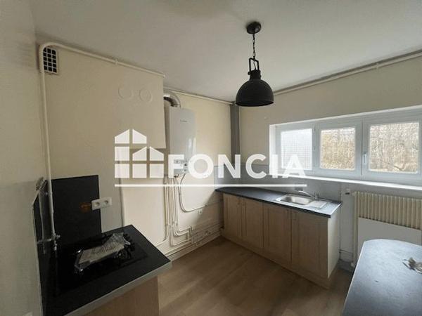 Location Appartement 4 pièces 77.51 m² - 1-9 AV DU GENERAL TEISSIER Charleville Mezieres 08000