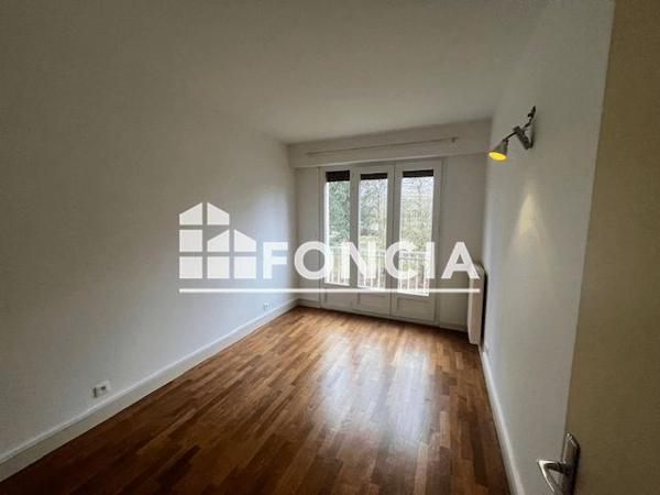 Location Appartement 4 pièces 77.51 m² - 1-9 AV DU GENERAL TEISSIER Charleville Mezieres 08000