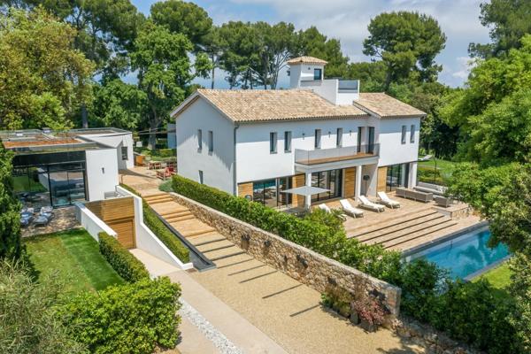 Vente villa 10 pièces 06600 - Antibes