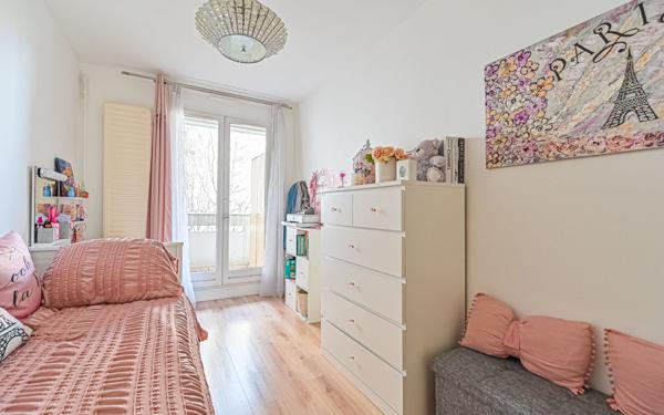 Appartement à vendre    4 pièces • 80 m2 Le Pré-Saint-Gervais