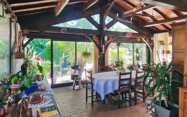 Maison à vendre    5 pièces •  Nègrepelisse