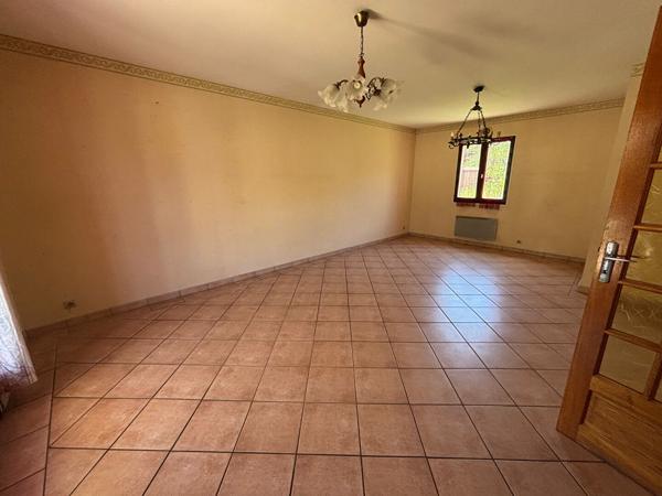 Maison plein pied Saint Parize Le Chatel, 80 m2