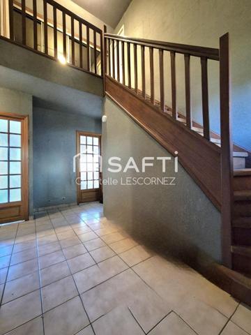 Maison 4 ch, sous-sol complet, , jardin