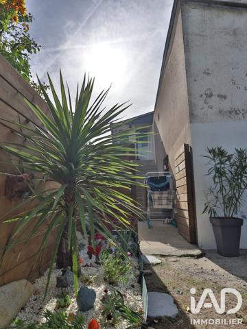 Murs commerciaux  à vendre 5 874 m² Saint-Joachim