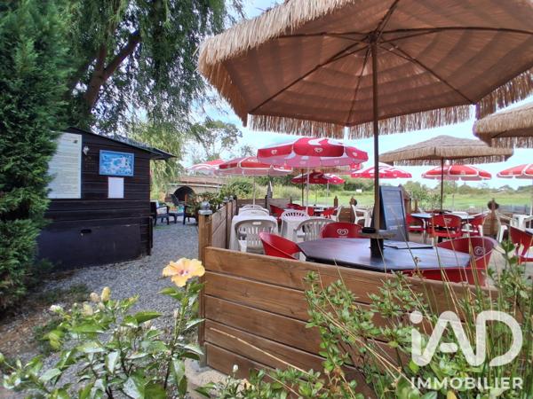 Murs commerciaux  à vendre 5 874 m² Saint-Joachim