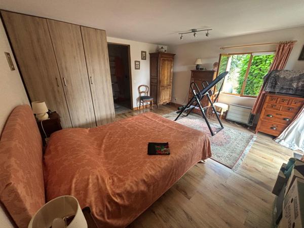 Maison à NOTRE-DAME-DE-LIVOYE, 50370 - 6 pièces 151m²