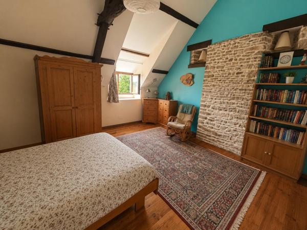 Maison à NOTRE-DAME-DE-LIVOYE, 50370 - 6 pièces 151m²