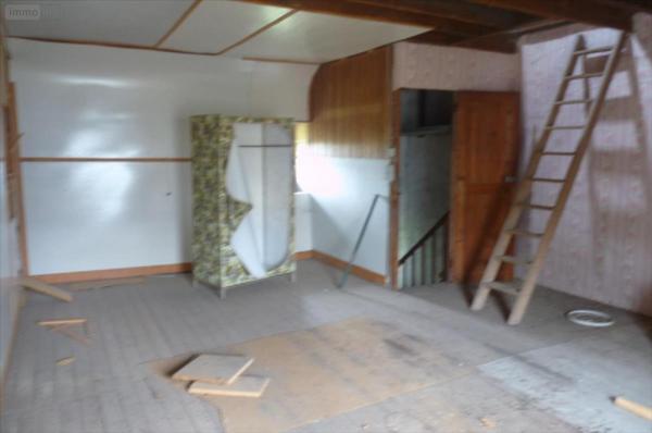 Maison à vendre à Montreuil-Poulay en Mayenne (53640), ref : 53075-FC33