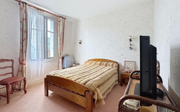 Maison à vendre    3 pièces • 77 m2 Tours