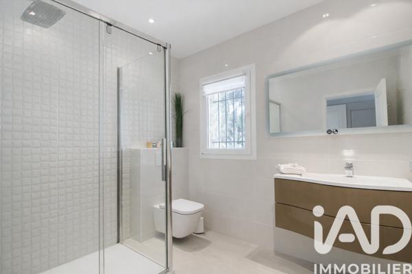 Maison à vendre 4 pièces 180 m² Mandelieu-la-Napoule