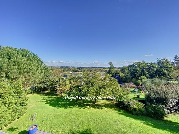 Montfort-sur-Meu (35160) Dans un magnifique cadre de verdure - A 5 min de Montfort sur Meu 35160 - Moins de 30 min de Rennes 35000