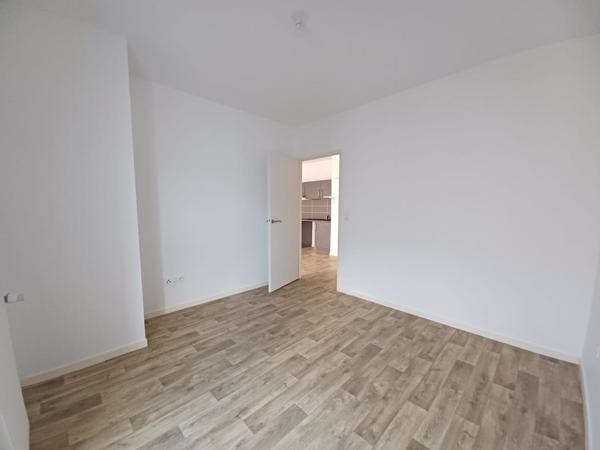 Appartement + parking + annexe