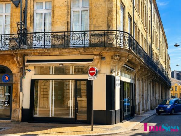 local commercial à LOUER