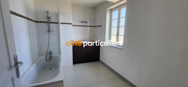 Vente Maison120 m² - 6 Pièces - MEZIDON VALLEE D AUGE (14270)