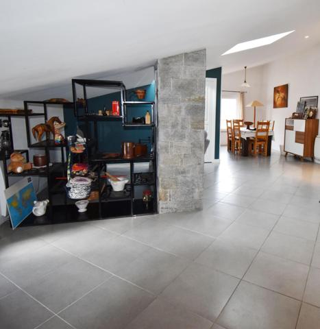 Venez découvrir ce charmant appartement en centre-ville !