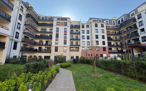Appartement à vendre    4 pièces • 76,43 m2 Pontoise