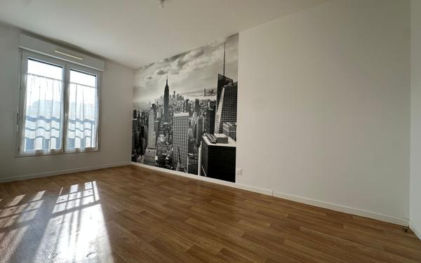 Appartement à vendre    4 pièces • 76,43 m2 Pontoise