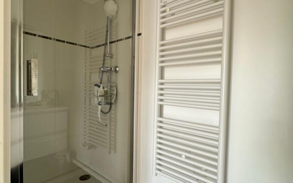 Appartement à vendre    4 pièces • 76,43 m2 Pontoise