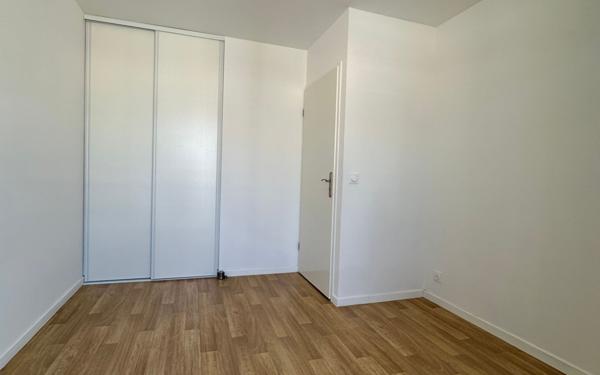 Appartement à vendre    4 pièces • 76,43 m2 Pontoise