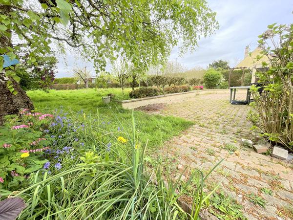 A VENDRE - Proche Chaumont En Vexin Maison familiale possibilité 4 chambres - 1500 m² de terrain - garage