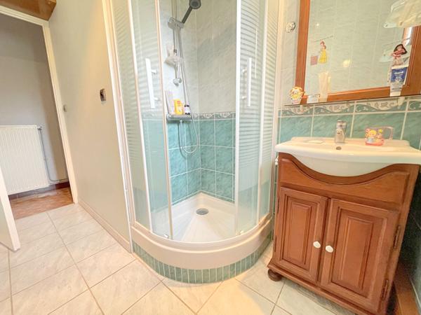 A VENDRE - Proche Chaumont En Vexin Maison familiale possibilité 4 chambres - 1500 m² de terrain - garage