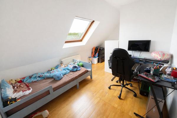 A VENDRE - Proche Chaumont En Vexin Maison familiale possibilité 4 chambres - 1500 m² de terrain - garage