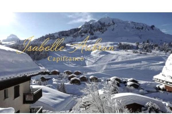 À VENDRE – MURS COMMERCIAUX D’HÔTEL 3★ – EMPLACEMENT PREMIUM AU PIED DES PISTES – ALPES