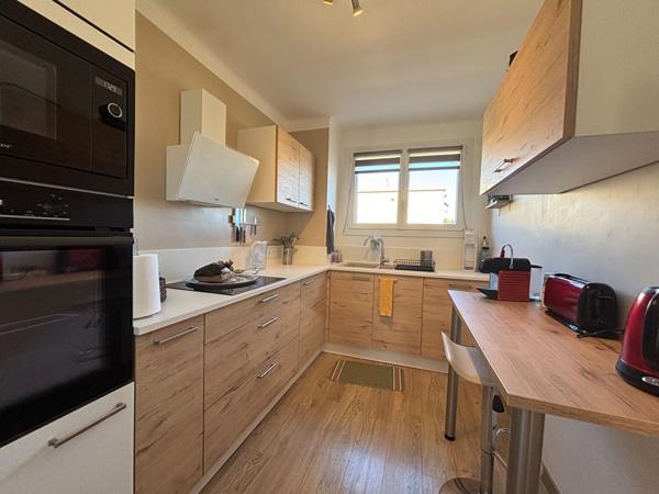 Hyères - Appartement T5 - Entièrement rénové - Vue dégagée - Calme - Lumineux