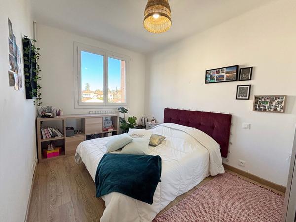 Hyères - Appartement T5 - Entièrement rénové - Vue dégagée - Calme - Lumineux