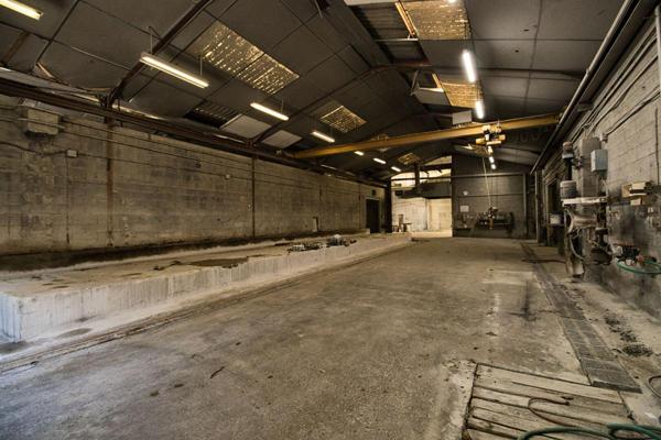 LOCAL D'ACTIVITE, ENTREPOTS sur  3,6 hectares - Ancien site granitier