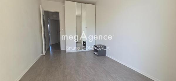 Appartement à SAINT-CYR-L'ECOLE, 78210 - 2 pièces 47m²