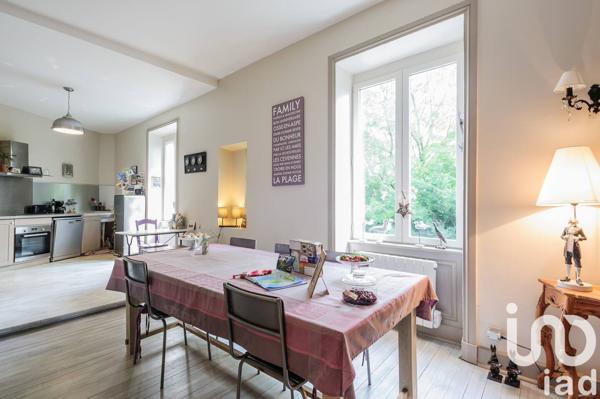 Maison à vendre 6 pièces 157 m² Lentilly