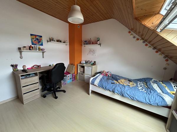 Maison 6 pièces - terrain de 405 m2 - GUILERS