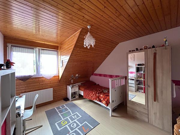 Maison 6 pièces - terrain de 405 m2 - GUILERS