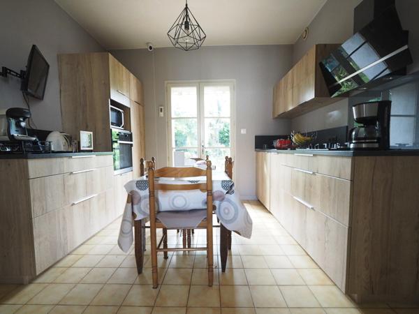 Maison Canclaux/Zola 110m² avec potentiel