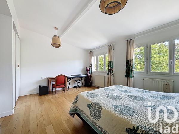 Maison à vendre 6 pièces 145 m² Rueil-Malmaison