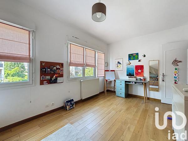 Maison à vendre 6 pièces 145 m² Rueil-Malmaison