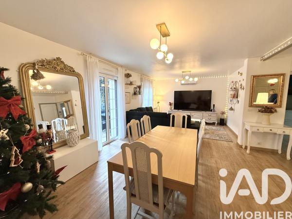 Maison à vendre 7 pièces 182 m² Le Coudray-Montceaux