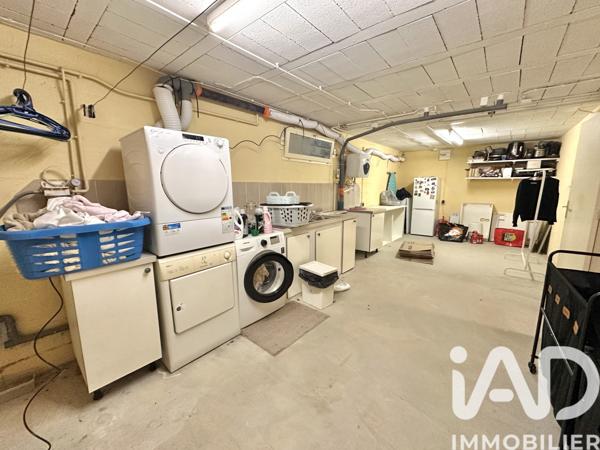 Maison à vendre 7 pièces 182 m² Le Coudray-Montceaux